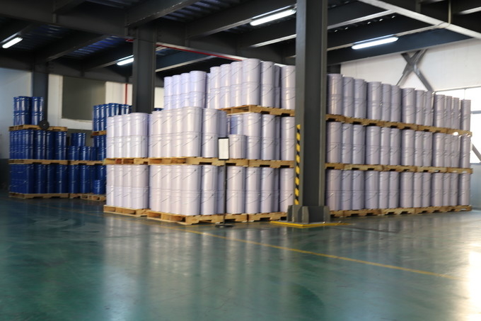Nº Cas 68928 70 1 Endurecedor Resina Epóxi Para Transformadores Tipo Seco 36KV