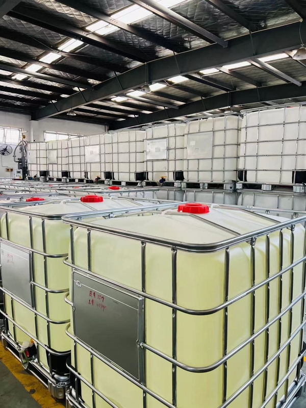 Resistência dielétrica 20-30 kV / mm e encolhimento de curagem 0,8-1,0% Composto elétrico epoxi