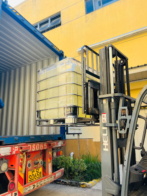 Sistema de resina epoxi resistente aos raios UV para fundição APG/vácuo com elevada resistência dielétrica em aplicações de alta tensão ao ar livre