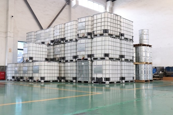 Resina epoxi resistente aos raios UV e retardadora de chamas para peças eléctricas de exterior