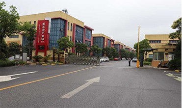 Resistência à separação Resina epoxi Refrigerante líquido transparente para transformadores de tipo seco 4